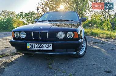 Седан BMW 5 Series 1989 в 