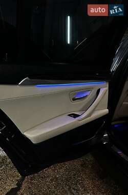 Седан BMW 5 Series 2012 в 