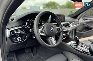 Седан BMW 5 Series 2017 в 