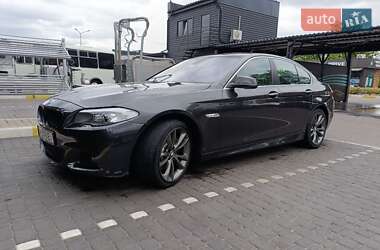 Седан BMW 5 Series 2013 в Коростене