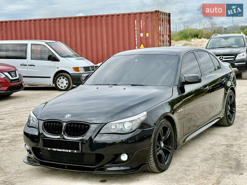 Седан BMW 5 Series 2009 в Ровно