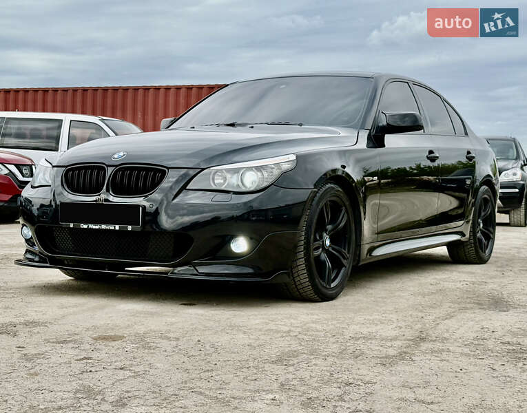 Седан BMW 5 Series 2009 в Ровно