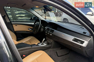 Седан BMW 5 Series 2009 в 