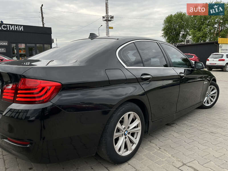 Седан BMW 5 Series 2013 в Львове