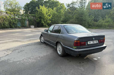 Седан BMW 5 Series 1988 в 