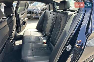 Седан BMW 5 Series 2017 в 