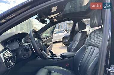 Седан BMW 5 Series 2017 в 