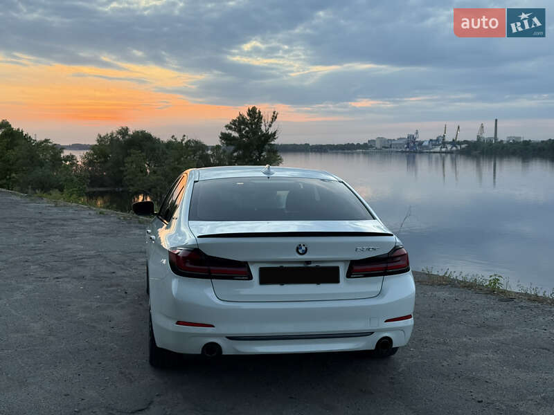 Седан BMW 5 Series 2018 в Днепре