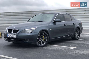 Седан BMW 5 Series 2008 в Львове