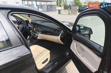 Седан BMW 5 Series 2010 в 
