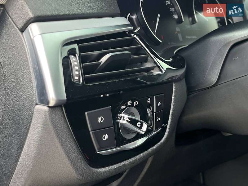Универсал BMW 5 Series 2020 в Львове