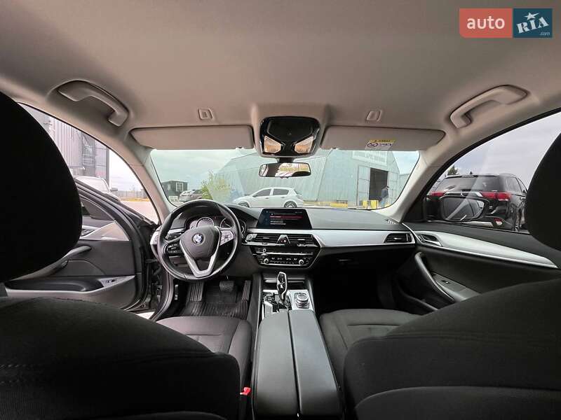 Универсал BMW 5 Series 2020 в Львове