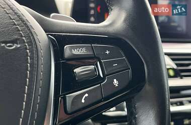 Седан BMW 5 Series 2019 в 