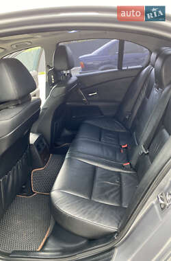 Седан BMW 5 Series 2004 в 