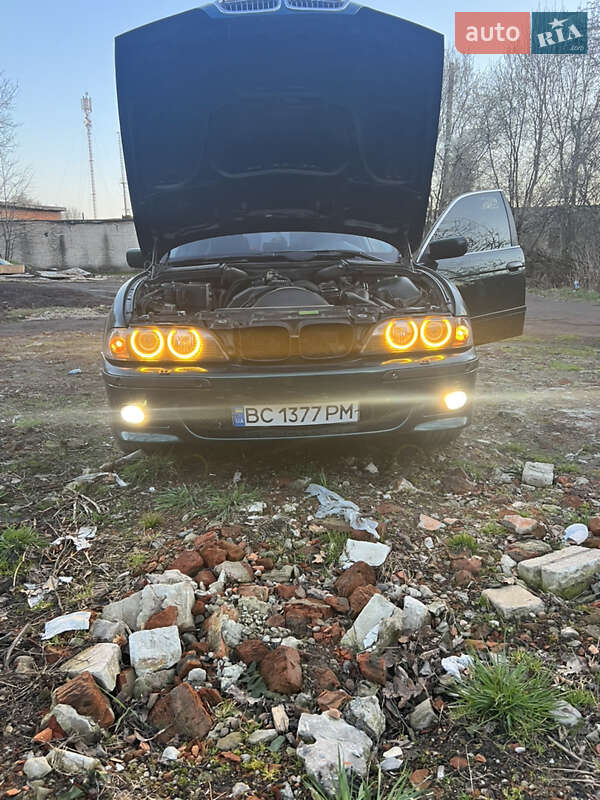 Седан BMW 5 Series 1999 в Яворові