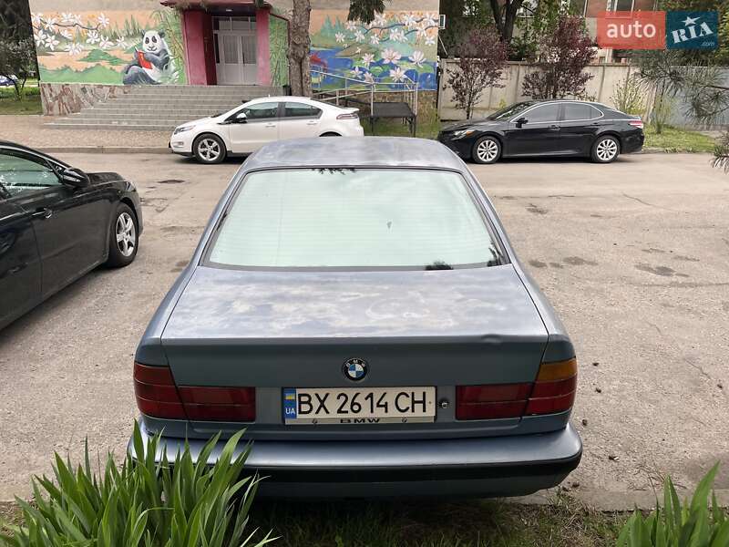 Седан BMW 5 Series 1991 в Виннице