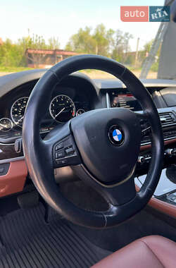 Седан BMW 5 Series 2015 в 