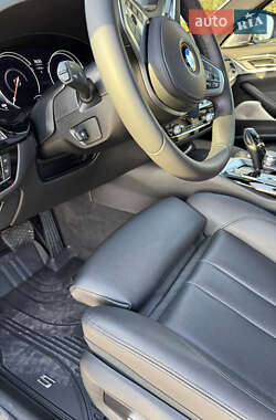 Седан BMW 5 Series 2017 в 