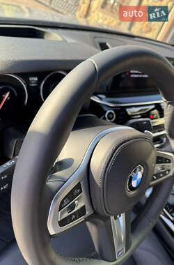 Седан BMW 5 Series 2017 в 