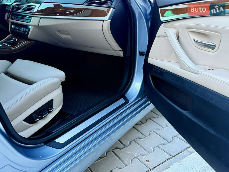 Седан BMW 5 Series 2012 в Одесі