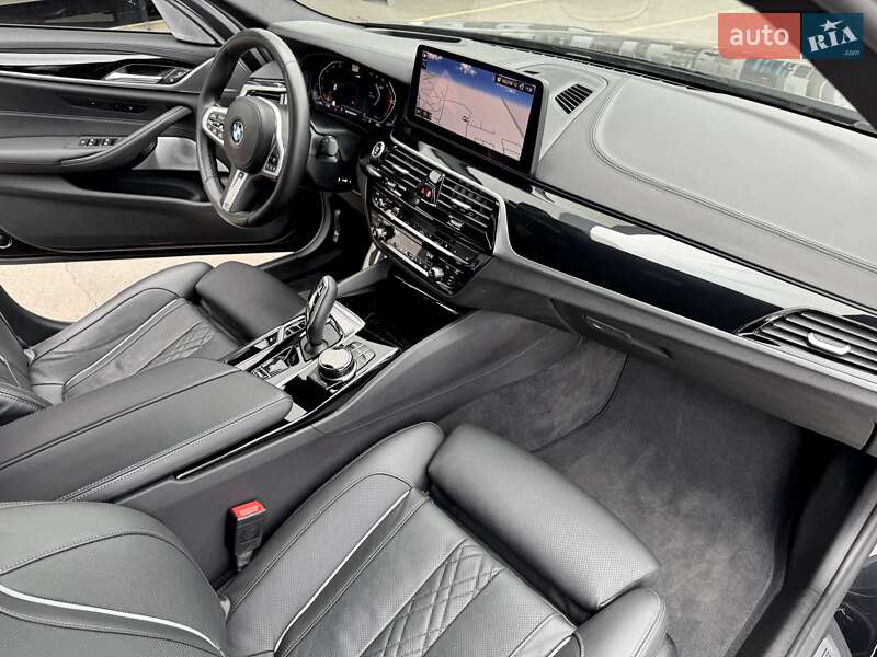 Седан BMW 5 Series 2021 в Києві