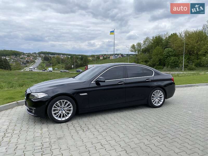 Седан BMW 5 Series 2013 в Тернополі