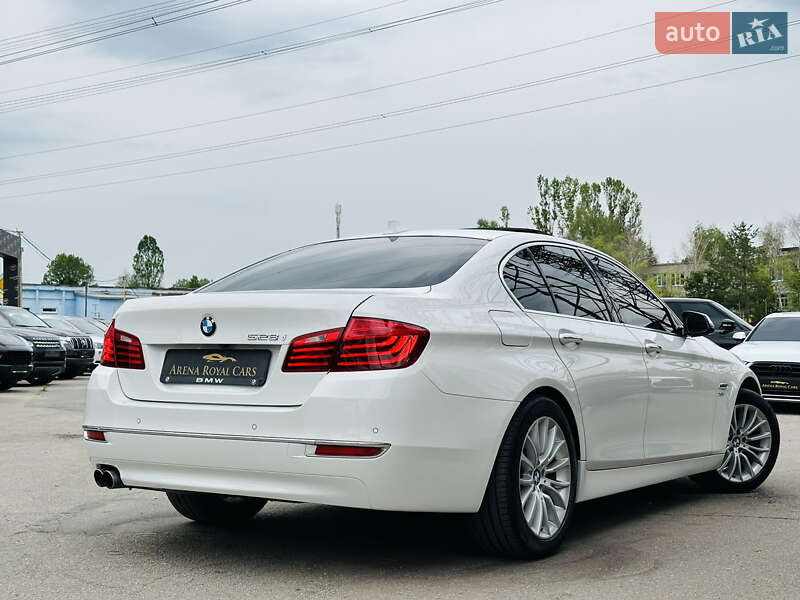 Седан BMW 5 Series 2013 в Харкові