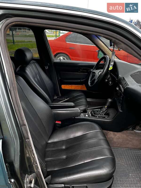 Седан BMW 5 Series 1989 в Львове