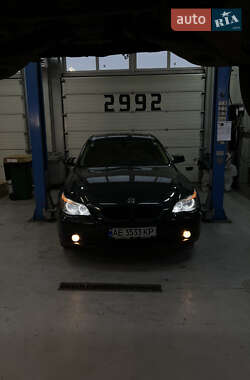 Седан BMW 5 Series 2004 в Киеве