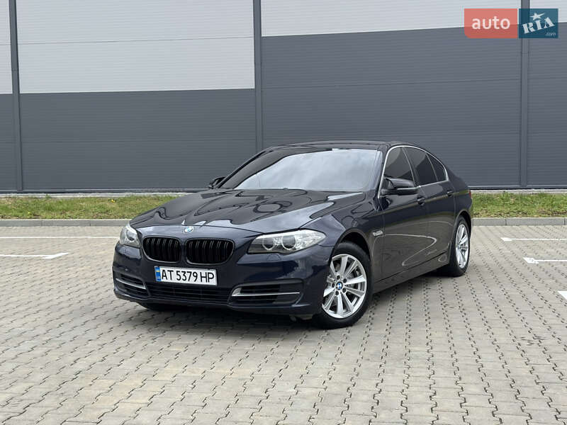 Седан BMW 5 Series 2013 в 