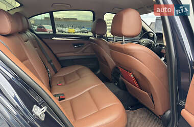 Седан BMW 5 Series 2013 в 