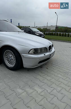 Универсал BMW 5 Series 2001 в 