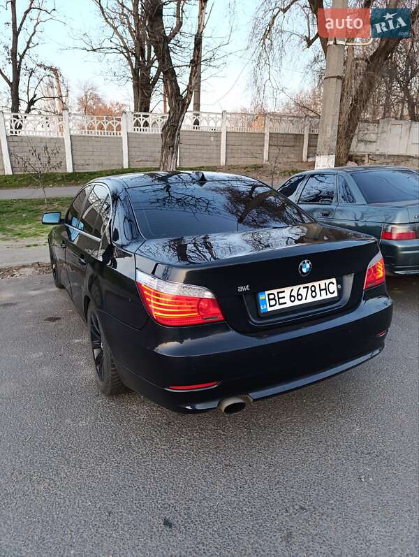 Седан BMW 5 Series 2008 в Николаеве