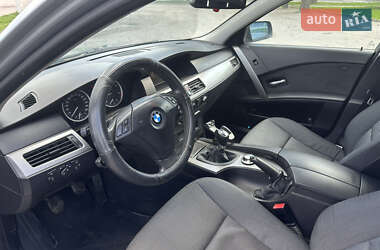 Седан BMW 5 Series 2004 в 