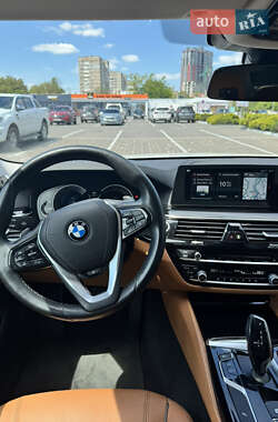 Седан BMW 5 Series 2018 в 