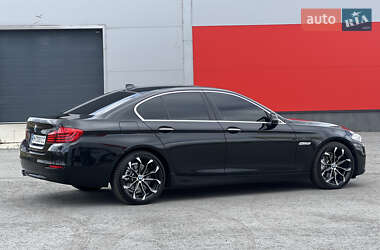 Седан BMW 5 Series 2013 в 