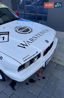 Седан BMW 5 Series 1992 в 
