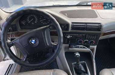 Седан BMW 5 Series 1992 в 
