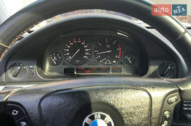Седан BMW 5 Series 2001 в 