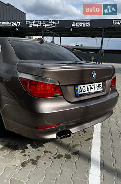 Седан BMW 5 Series 2003 в 