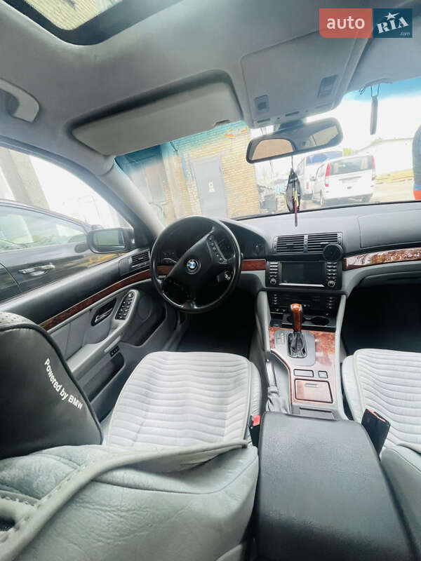 Седан BMW 5 Series 2003 в Києві