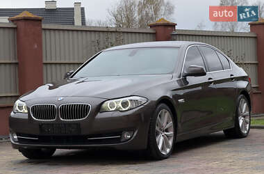 Седан BMW 5 Series 2011 в 
