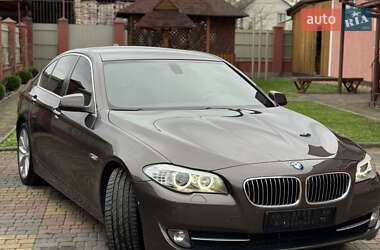 Седан BMW 5 Series 2011 в 
