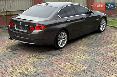Седан BMW 5 Series 2011 в 