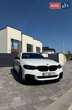 Седан BMW 5 Series 2019 в 