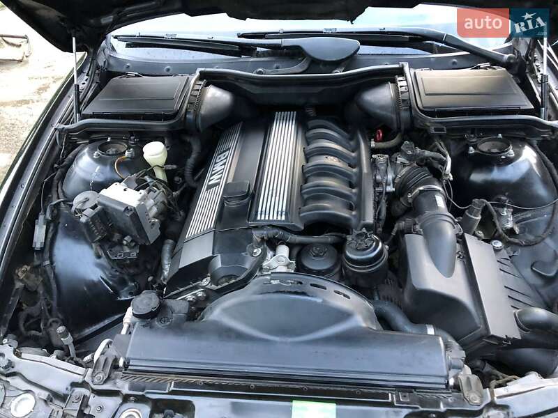 Седан BMW 5 Series 1998 в Подільську