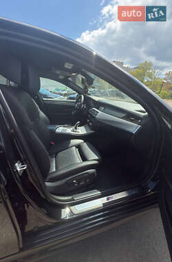 Седан BMW 5 Series 2013 в 