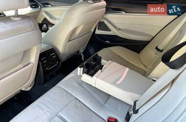 Седан BMW 5 Series 2017 в 