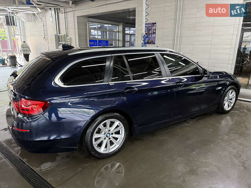 Універсал BMW 5 Series 2012 в Луцьку