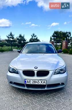 Седан BMW 5 Series 2004 в 